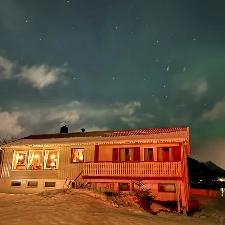House By The Sea, Lofoten בית נופש בלסטאד