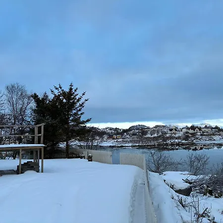 House By The Sea, Lofoten Дом отдыха Баллстад