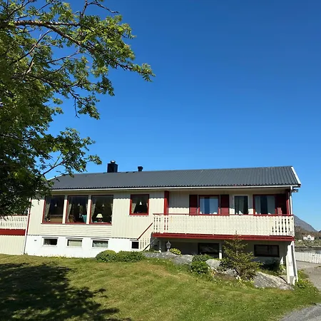 Vakantiehuis House By The Sea, Lofoten