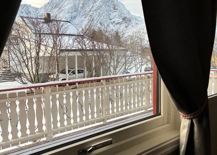 House By The Sea, Lofoten