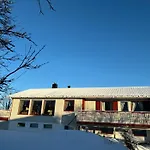 בית נופש House By The Sea, Lofoten