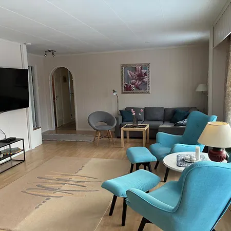 House By The Sea, Lofoten Ballstad