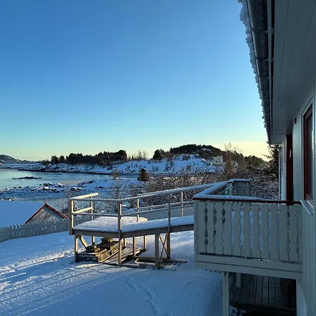 House By The Sea, Lofoten Vakantiehuis